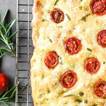 Hot Tomato Feta and Rosemary Breads Recipe