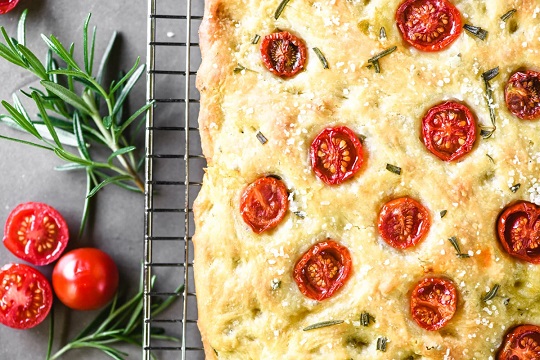 Hot Tomato Feta and Rosemary Breads Recipe